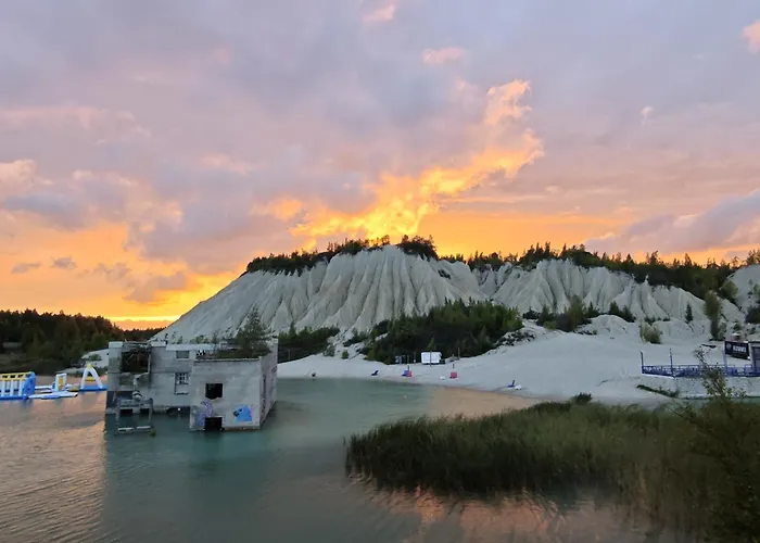 Quarry אתר קמפינג Rummu